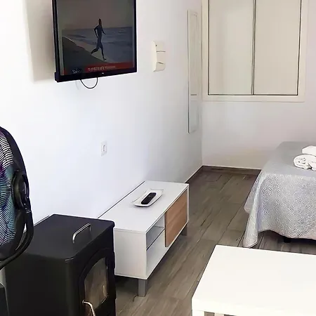 Apartment Estudio Moderno Con Terraza En El Centro De Conil, Ideal Para Familias Y Parejas - Es-180-233 *